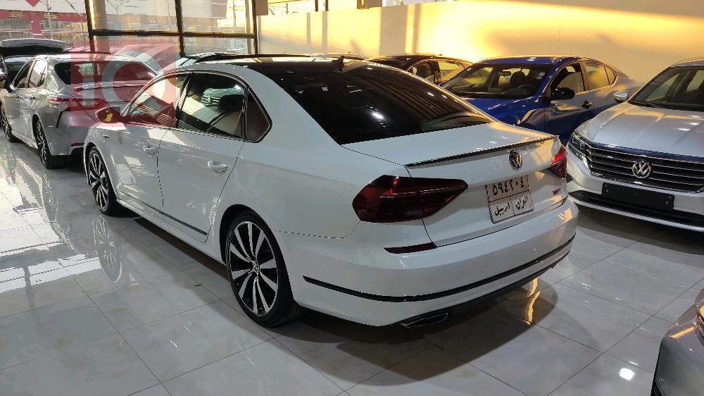 فولكسفاغن باسات